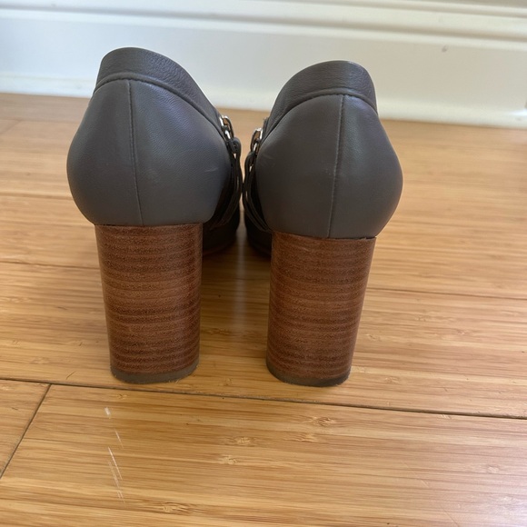 CLARKS Women's Grace Lola Bootie Grey Leather Size 6 - Picture 5 of 7